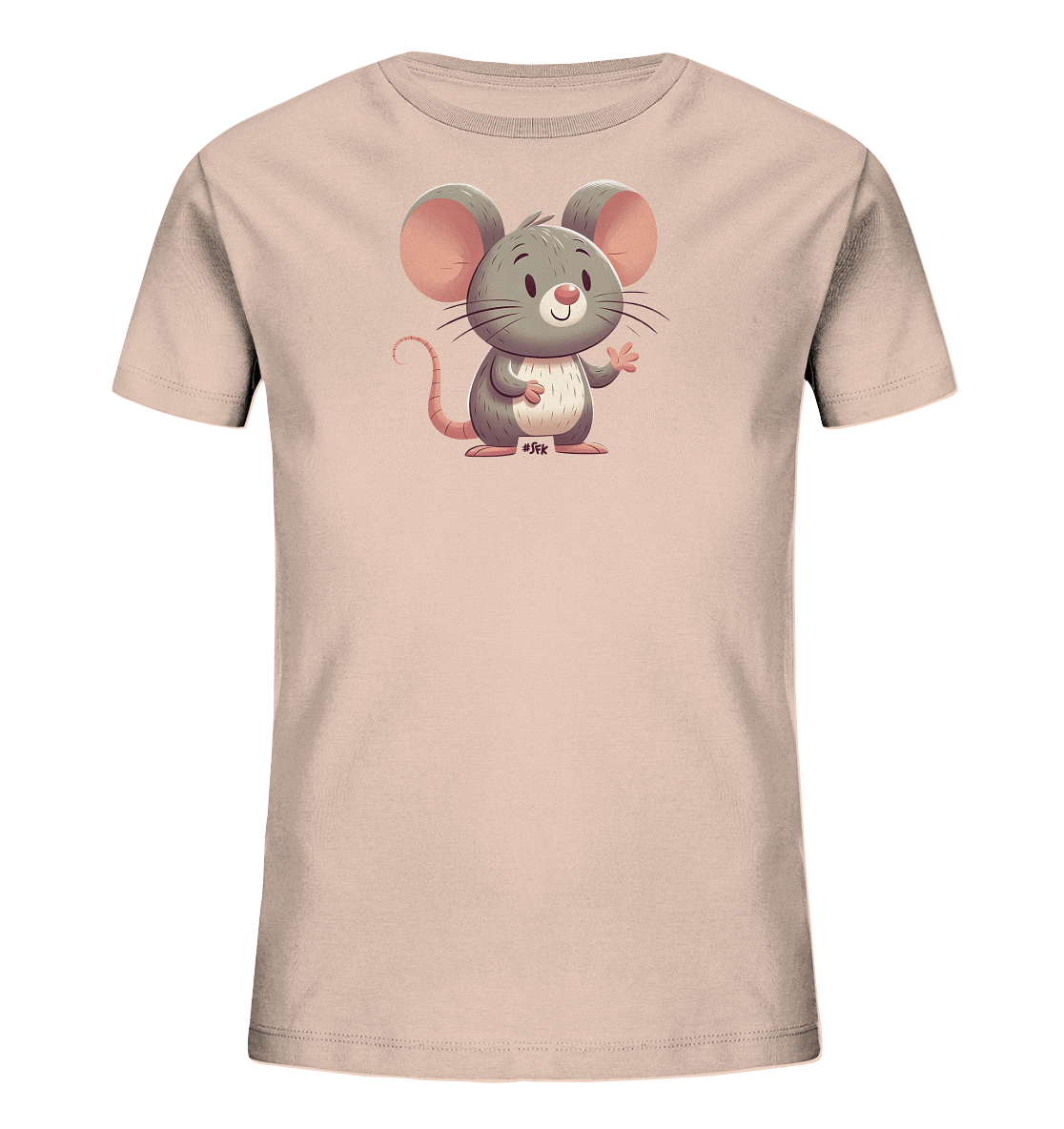 Onlineshop Shirts für Kinder - Das Bild zeigt ein hellrosa Kinder-T-Shirt. Auf der Vorderseite ist eine Illustration einer grauen Maus abgebildet. Die Maus hat große Ohren, eine rosa Nase und winkt mit einer Pfote. Unter der Maus ist ein kleines Symbol und Text zu sehen, möglicherweise ein Hashtag und Buchstaben.