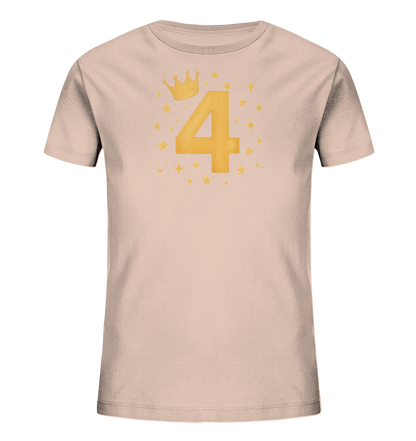 Onlineshop Shirts fuer Kinder - Das Bild zeigt ein hellrosa Kinder-T-Shirt mit einem Design rund um die Zahl Vier. Im Zentrum des Motivs steht eine grosse goldene Vier, ueber der eine kleine goldene Krone schwebt. Verstreute goldene Sterne und kleine Kreuze umrahmen die Zahl und die Krone. Das Gesamtbild ist schlicht und wirkt festlich.