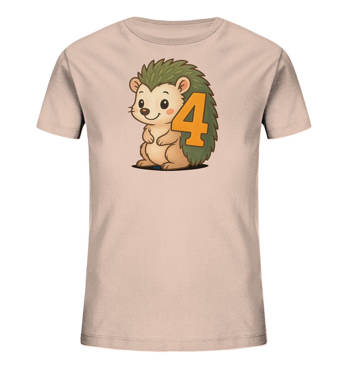 Onlineshop Shirts fuer Kinder - Das Bild zeigt ein hellrosafarbenes Kinder-T-Shirt mit einem niedlichen Aufdruck. Zu sehen ist ein Cartoon-Igel mit gruenen Stacheln, der laechelt. Neben dem Igel, in die Stacheln integriert, ist die orangefarbene Zahl "4" abgebildet. Das Motiv verleiht dem Shirt einen verspielten Charakter, passend fuer Kinder.