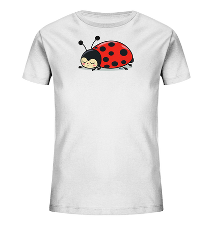 Onlineshop Shirts fuer Kinder - Das weisse Kinder-T-Shirt zeigt einen niedlichen, schlafenden Marienkaefer. Er ist rot mit schwarzen Punkten und Fuehlern. Seine geschlossenen Augen vermitteln einen friedlichen Ausdruck.