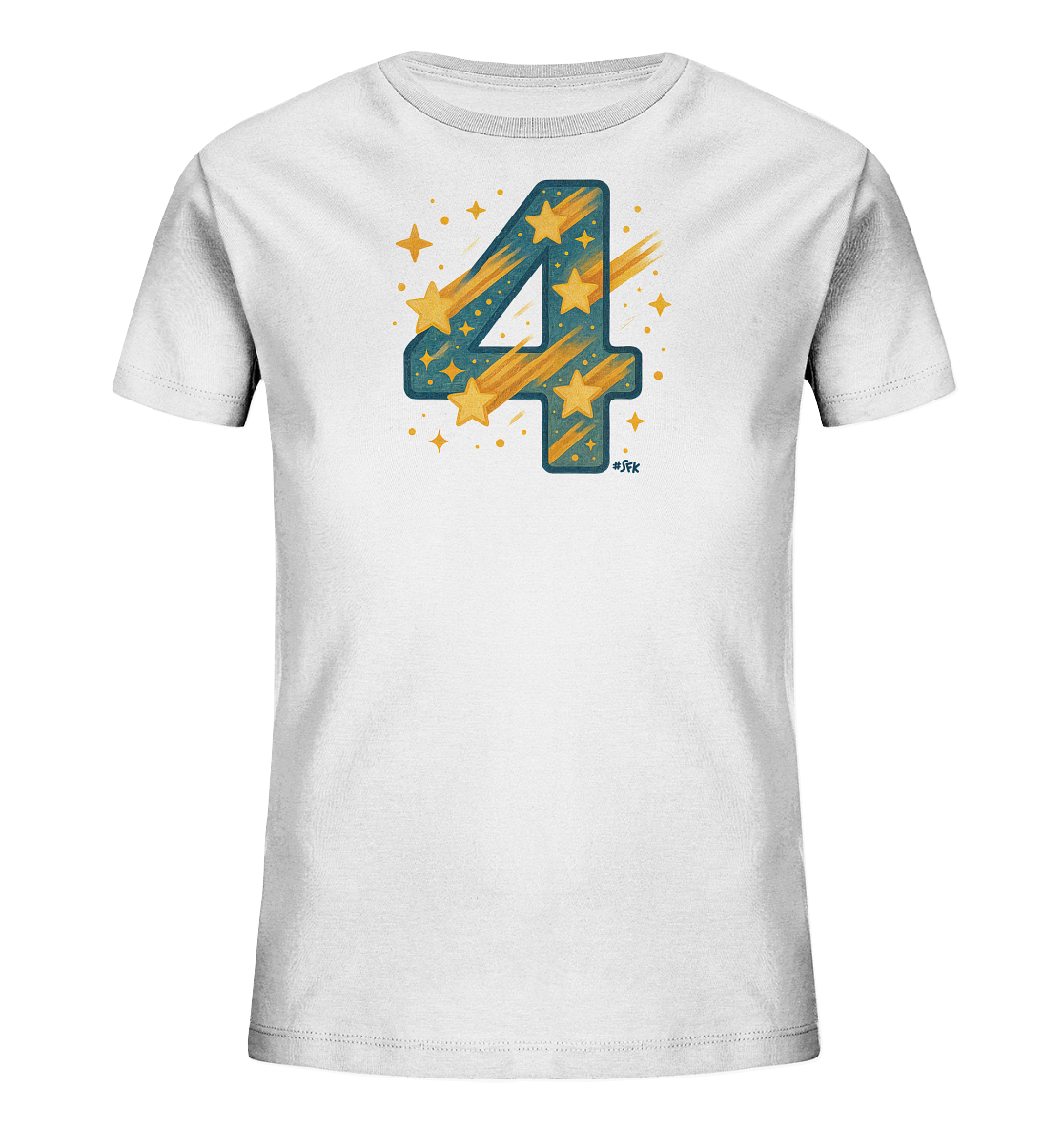 Onlineshop Shirts fuer Kinder - Das Bild zeigt ein weisses T-Shirt fuer Kinder mit einem auffaelligen Aufdruck. Im Zentrum ist eine grosse Zahl '4' zu sehen. Diese ist in einem dunklen Blau gehalten und mit gelben Sternen sowie dynamischen Streifen verziert, die an Sternschnuppen erinnern. Kleine Sterne und Punkte ergaenzen das verspielte Design rund um die Zahl.
