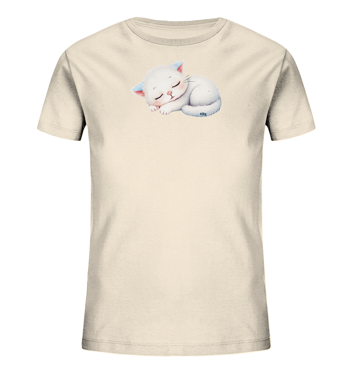Onlineshop Shirts fuer Kinder - Das Bild zeigt ein cremefarbenes Kinder-T-Shirt. Auf der Vorderseite ist eine suesse, schlafende weisse Katze abgebildet. Das Kaetzchen ist zusammengerollt dargestellt, mit geschlossenen Augen und zartrosa Akzenten an Nase und Ohren. Das Design wirkt beruhigend und liebevoll, ideal fuer die Kleinsten.