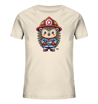 Onlineshop Shirts fuer Kinder - Dieses T-Shirt fuer Kinder zeigt eine entzueckende Illustration eines Igels in einer Feuerwehruniform. Der Igel traegt einen Helm, eine Uniform in Grau und Weiss sowie rote Handschuhe und Stiefel. Das Design ist froehlich und detailliert, perfekt fuer kleine Feuerwehrfans.
