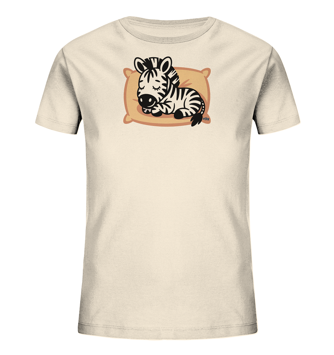 Onlineshop Shirts fuer Kinder - Das Bild zeigt ein cremefarbenes Kinder-T-Shirt. Auf der Vorderseite ist eine liebevolle Cartoon-Illustration eines schlafenden Zebras zu sehen, das auf einem hellbraunen Kissen ruht. Das Zebra ist detailliert mit seinen typischen Schwarz-Weiss-Streifen gestaltet. Dieses ruhige Motiv verleiht dem Shirt einen sanften und verspielten Charakter.