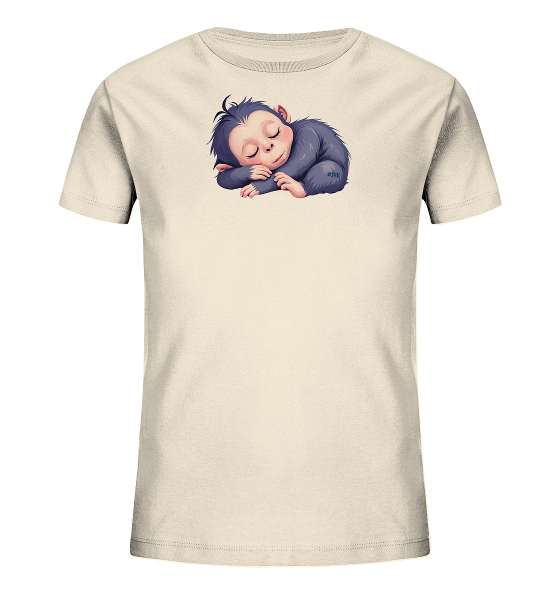 Onlineshop Shirts fuer Kinder - Das Bild zeigt ein hellbeiges Kinder-T-Shirt mit einem niedlichen Motiv eines schlafenden Affenbabys. Das kleine Tier ist dunkelgrau mit helleren Hauttoenen und liegt friedlich zusammengerollt da, mit geschlossenen Augen. Das Design vermittelt einen ruhigen und suessen Eindruck, ideal fuer Kinderkleidung.
