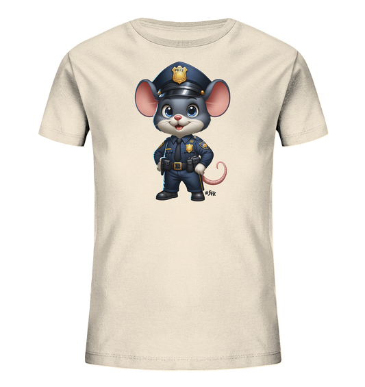 Onlineshop Shirts für Kinder - Das Bild zeigt ein hellbeiges T-Shirt für Kinder mit einem hochwertigen Druck auf der Vorderseite. Der Druck stellt eine detaillierte Cartoon-Illustration einer kleinen Maus dar, die eine komplette blaue Polizeuniform trägt. Die Maus blickt mit großen Augen freundlich nach vorne und steht mit den Händen in den Hüften. Dieses Design verleiht dem Shirt einen verspielten und zugleich thematischen Charakter.