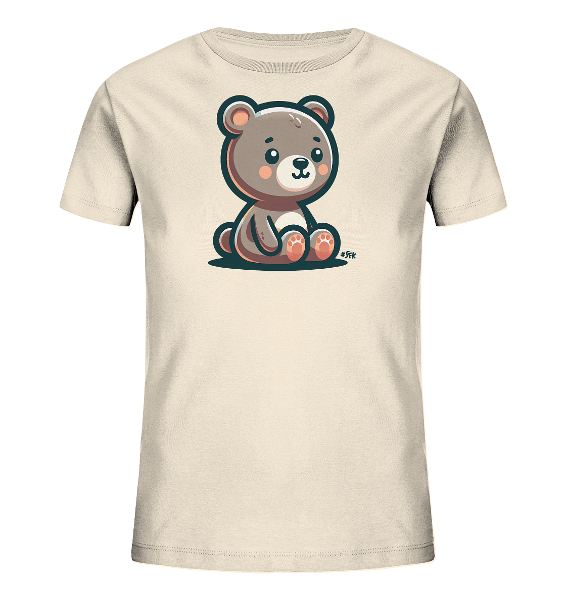 Onlineshop Shirts fuer Kinder - Das Bild zeigt ein hellbeiges Kinder-T-Shirt mit einem niedlichen Baerenmotiv auf der Vorderseite. Der cartoonhafte Baer sitzt aufrecht und hat grosse, runde Augen sowie rosafarbene Wangen und Pfotenballen. Er ist in Brauntoenen dargestellt und wirft einen leichten Schatten. Das Design wirkt verspielt und ansprechend fuer Kinder.