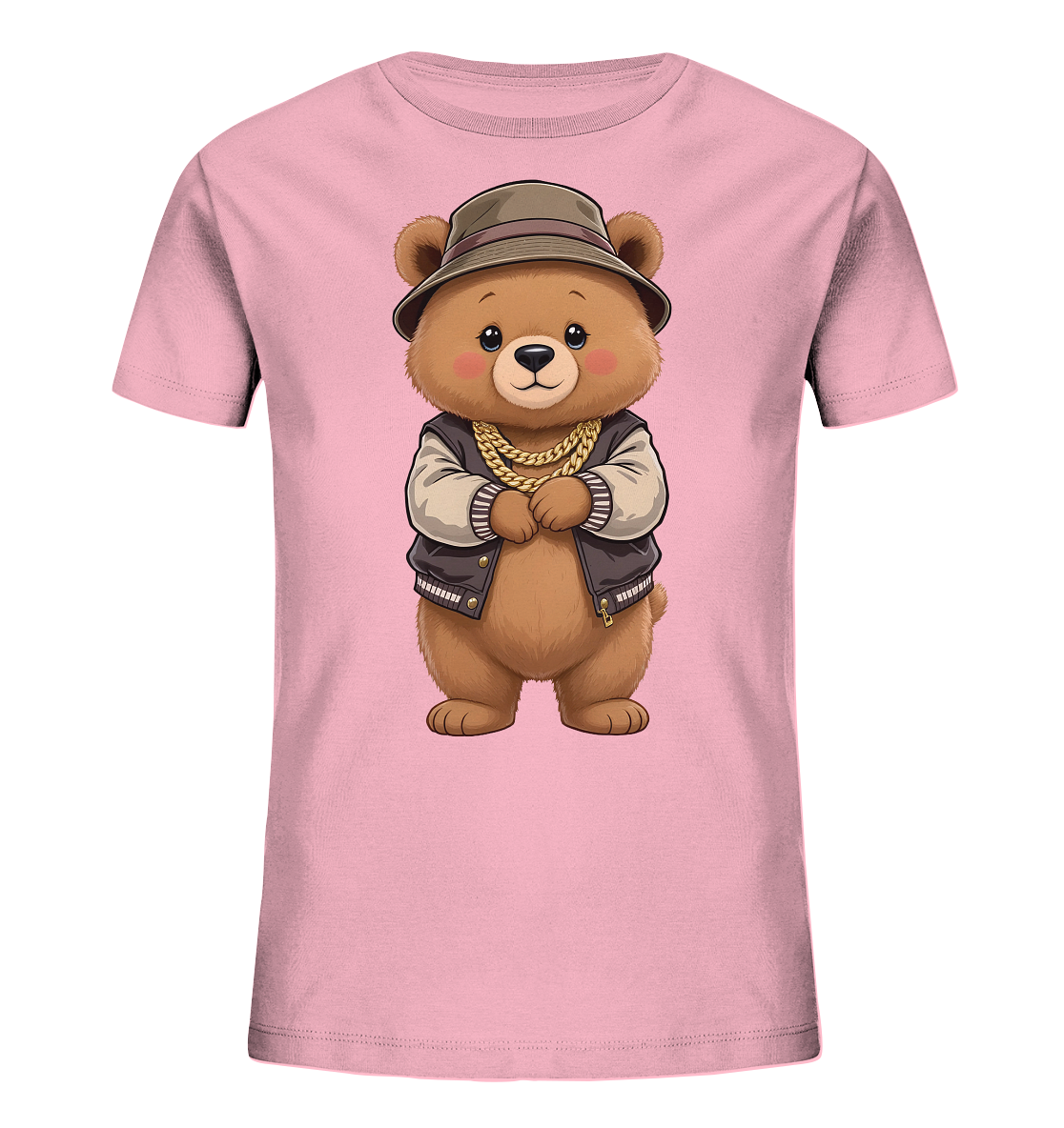 Onlineshop Shirts fuer Kinder - Das Bild zeigt ein hellrosa Kinder-T-Shirt. Auf der Vorderseite ist ein niedlicher Teddybaer mit einem freundlichen Ausdruck abgebildet. Er traegt eine dunkle Bomberjacke, einen Hut und eine goldene Kette. Das Motiv verleiht dem Shirt einen laessigen und coolen Charakter.