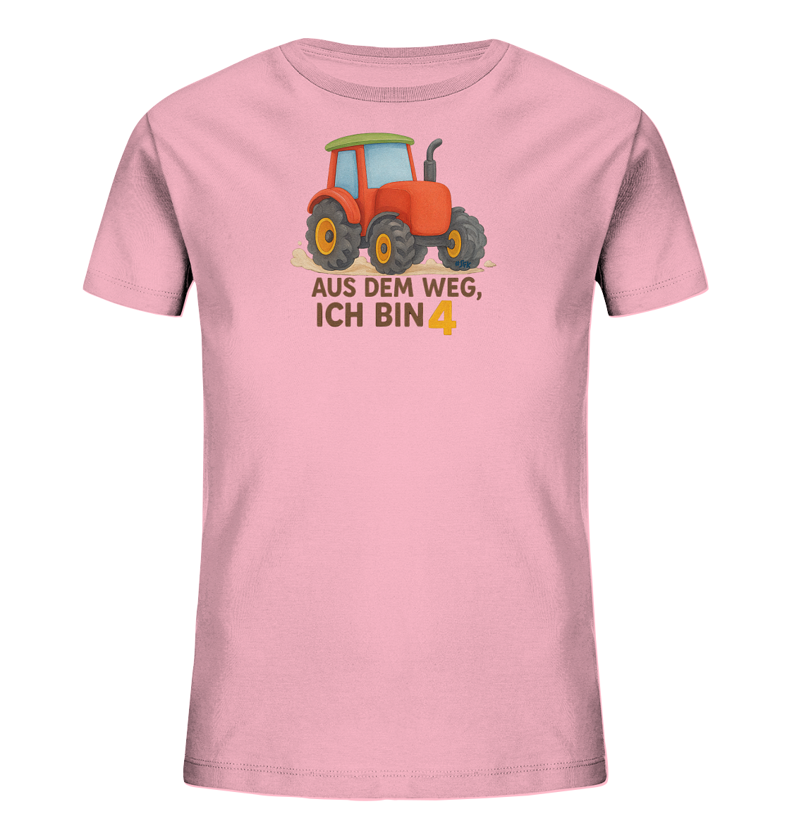 Onlineshop Shirts fuer Kinder - Das Bild zeigt ein hellrosafarbenes T-Shirt fuer Kinder. Auf der Vorderseite ist eine bunte Illustration eines roten Traktors abgebildet. Darunter steht der Text "AUS DEM WEG, ICH BIN 4" in dunklen Buchstaben, wobei die Zahl Vier gelb hervorgehoben ist. Das Design ist verspielt und spricht kleine Traktor-Fans an.