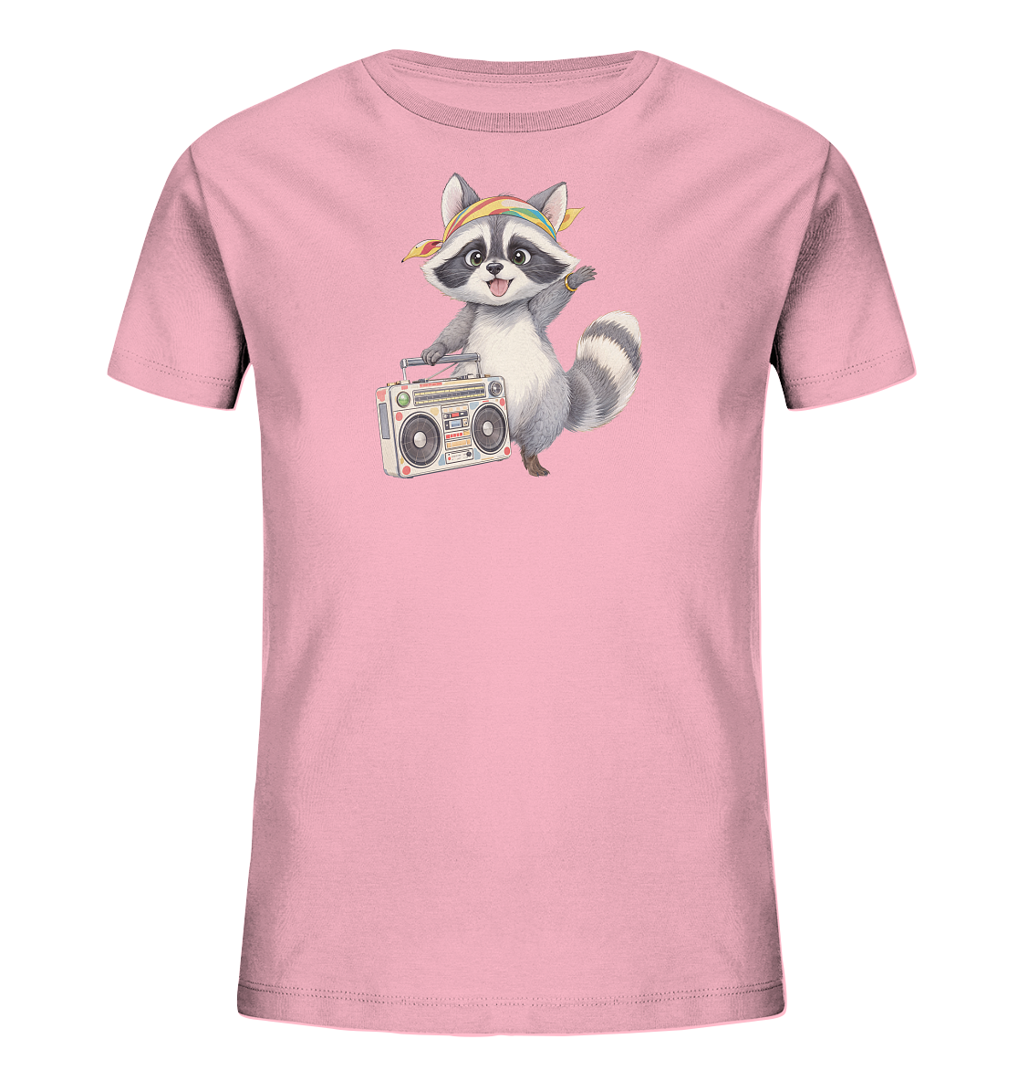Onlineshop Shirts fuer Kinder - Das Bild zeigt ein rosafarbenes Kinder-T-Shirt mit einem lebhaften Motiv eines Waschbaeren. Der Waschbaer traegt ein buntes Stirnband und haelt einen klassischen Boombox. Mit einem Bein angehoben wirkt er dynamisch und froehlich. Das Design ist detailliert und ansprechend fuer Kinder.